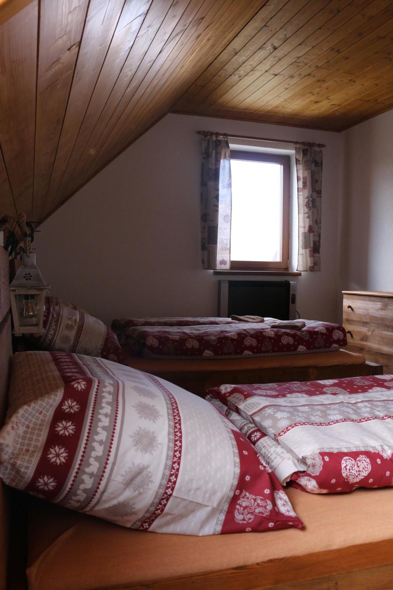 Pinus Cembra Villa Stara Lesna Exterior photo