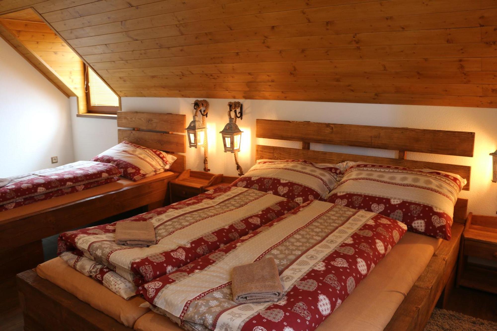 Pinus Cembra Villa Stara Lesna Exterior photo