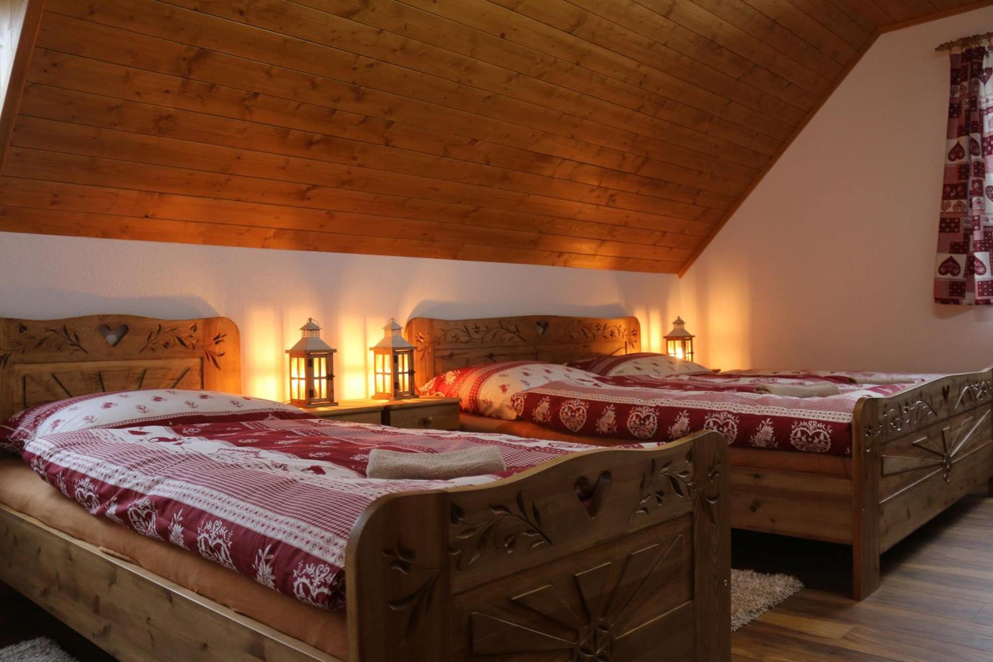 Pinus Cembra Villa Stara Lesna Exterior photo